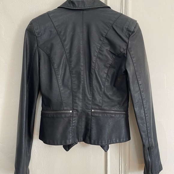BLANK NYC black vegan leather jacket, fitted, size: XS - Picture 12 of 15